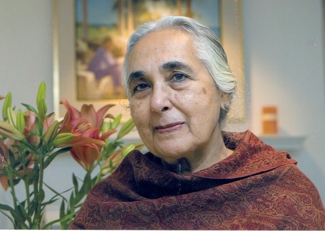 Romila Thapar. Something is missing..